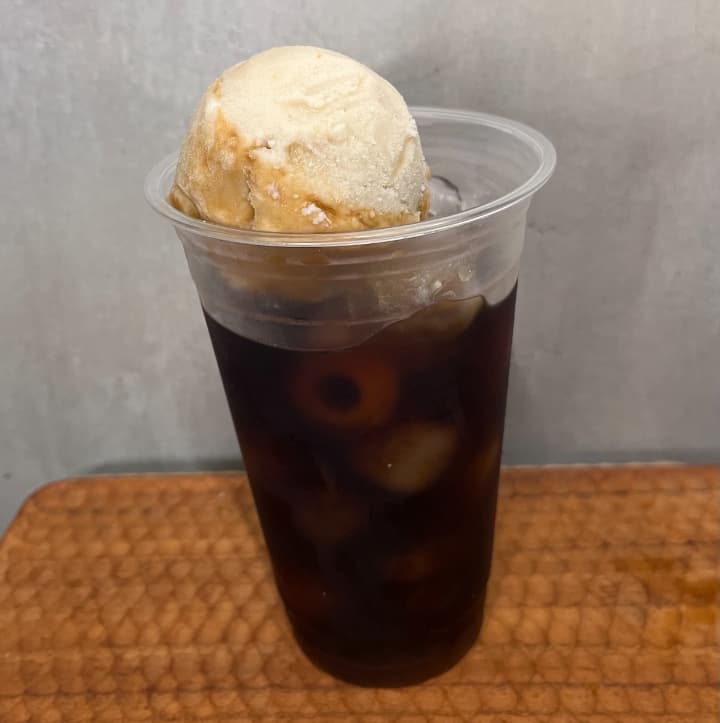 ビーガンコーヒーフロート｜浅草のヴィーガンチュロス専門店 Vegan Churros ~G'DAY~