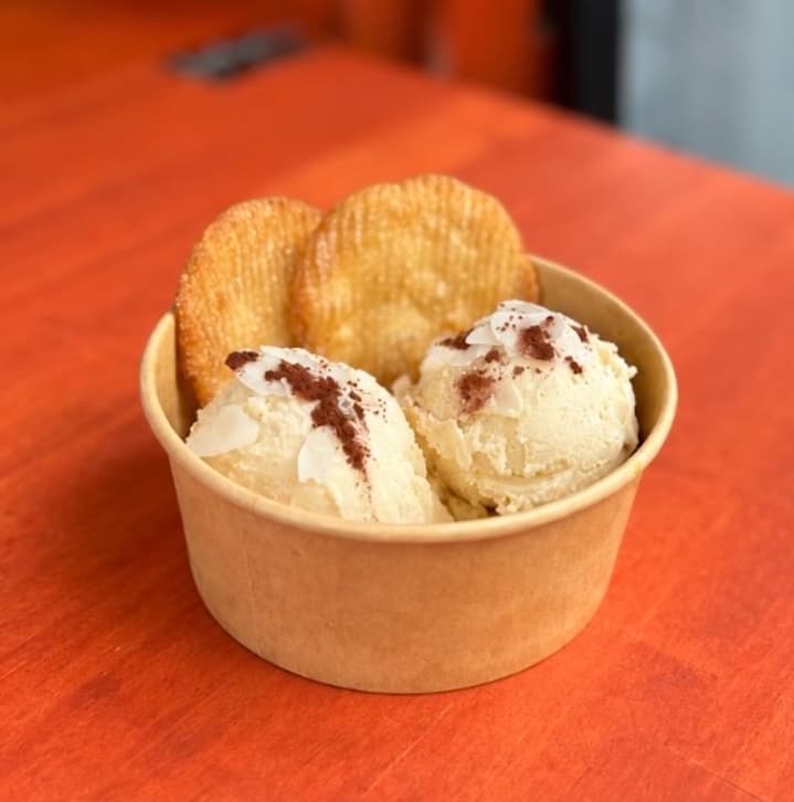 ビーガンアイスクリーム (バニラ)｜浅草のヴィーガンチュロス専門店 Vegan Churros ~G'DAY~
